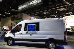 Ford-Transit-2020-Work-truck-show