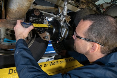 Adequate training for techs and drivers can help lower violations. (Photo courtesy of Bendix).