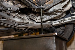 oil-drain-2020-05-11-09-15