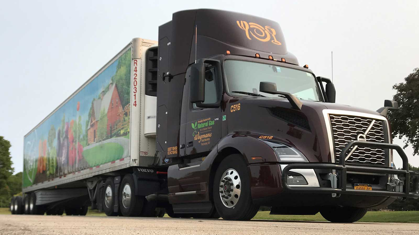 Fleets Respond To Cng Tandem Hauling Capabilities Commercial Carrier Journal