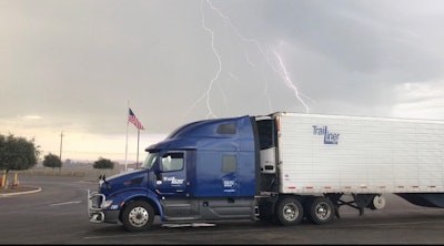 trailiner semi truck