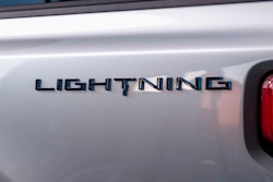 Lightning 1x1