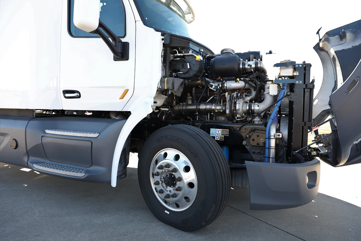 Walmart fleet testing the world's 'cleanest combustion engine' | Commercial  Carrier Journal