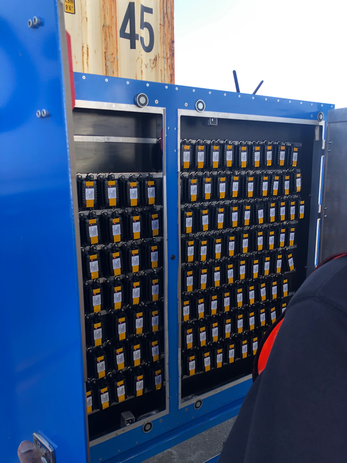 Tech update: Ossia brings wireless charging to trailer trackers - Vimarsana News
