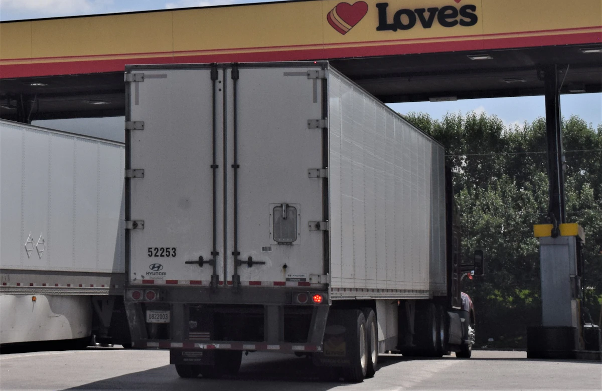 Truck miles tax passes Connecticut legislature - Vimarsana News