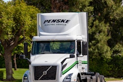 Volvo Trucks Penske Vnr Electric On The Road