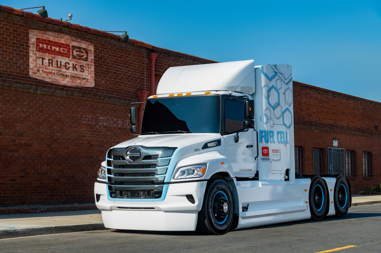 Fuel cell Hino truck