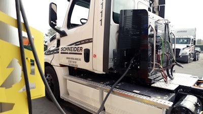 Schneider announced Tuesday a major battery-electric truck (BEV) deployment as part of the carrier’s plan to reduce greenhouse emissions.