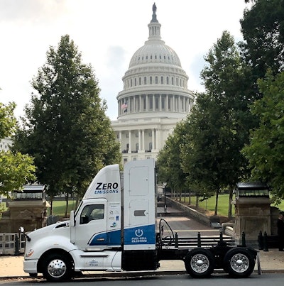 The hydrogen-powered Kenworth T680 FCEV (fuel cell electric vehicle) was in Washington, D.C., recently. Key government leaders, including FMCSA Deputy Administrator Meera Joshi, were on hand for a press conference for which the truck served as the backdrop.
