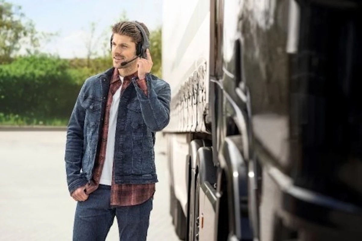 New wireless headsets from BlueParrott - Vimarsana News