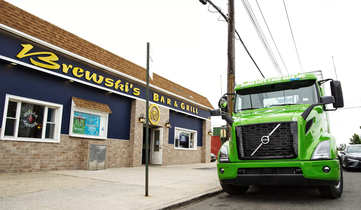 Chip shortage not expected to impact commercial EV goals - Vimarsana News