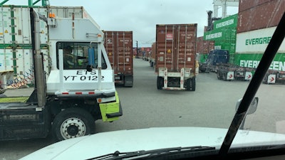 Port of Oakland Evergreen container trucks waiting