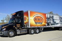 Midwest Motor Express semi