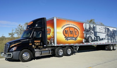 Midwest Motor Express semi