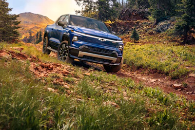 2024 Chevrolet electric truck RST