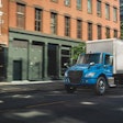 International eMV truck