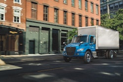International eMV truck