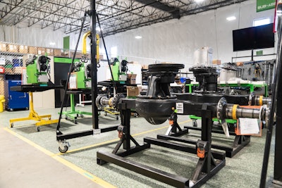 Hyliion Meritor Cummins eAxle series hybrid long haul truck