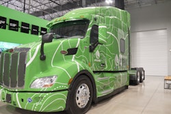 Hyliion ERX Peterbilt series hybrid