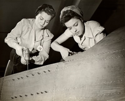 female workers in World War II