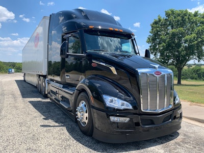 Black Peterbilt Model 579