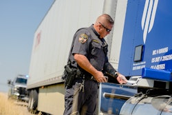 Embark truck pulled over by Texas police