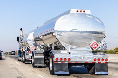 Semi tanker truck