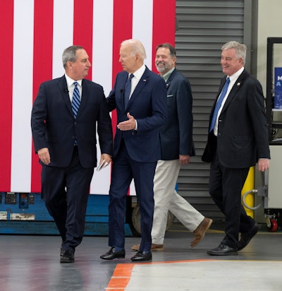 Biden at Volvo plant