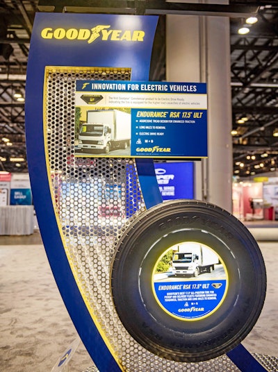 Goodyear endurance rsa 17.5 ult tire display