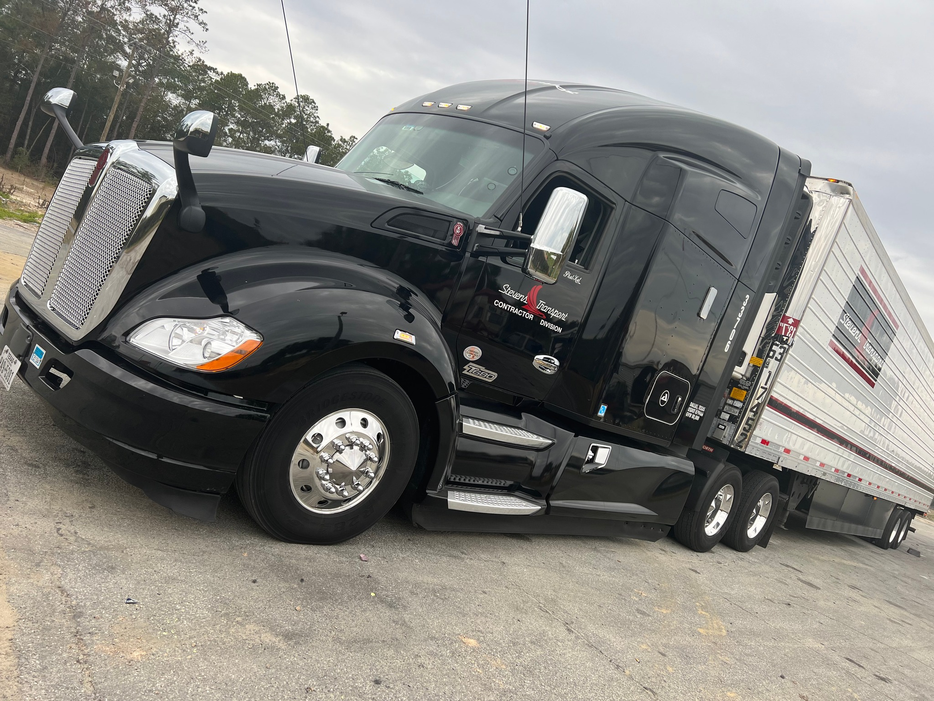 Stevens Transport truck