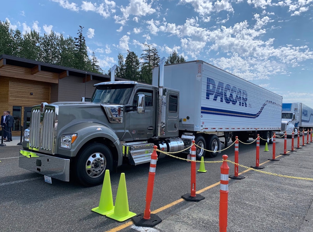 PACCAR to deploy Platform Science Virtual Vehicle Commercial Carrier