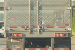 Brake lights on trailer