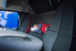 truck driver asleep in the bunk