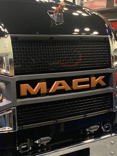 Mack MD Electric copper accents