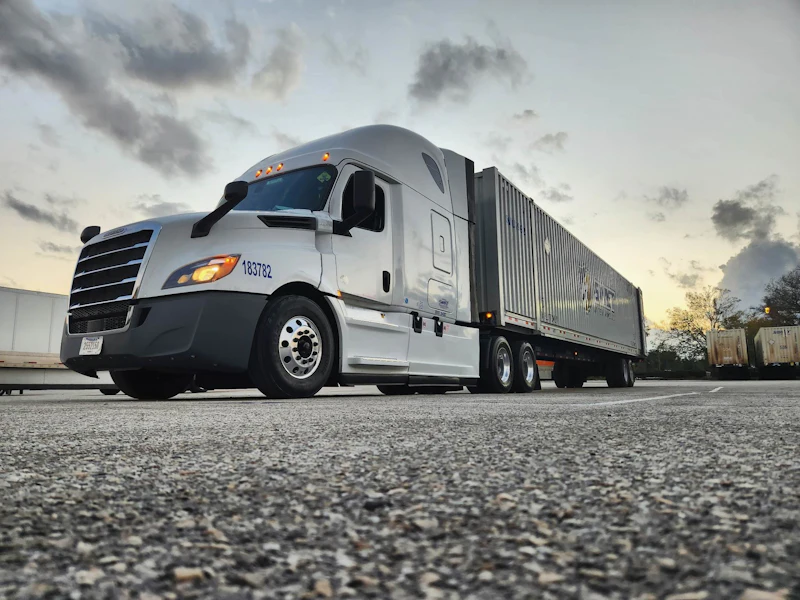 Knight Swift Service Map Knight-Swift signs intermodal truckload deal with new rail giant ...