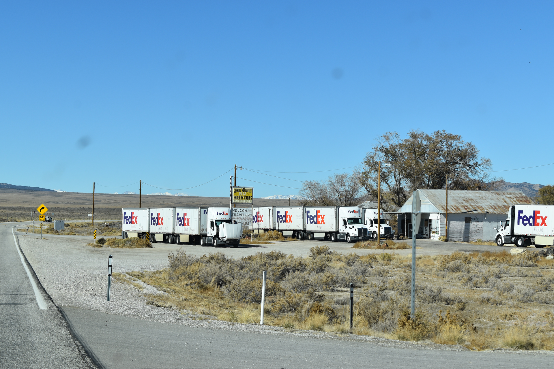 FedEx triple trailers