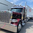 Peterbilt Model 589