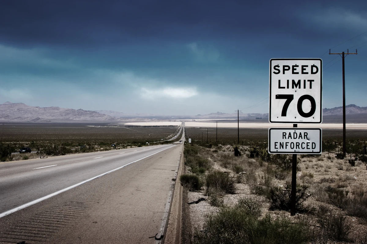House bill clips FMCSA's ability to implement speed limiters - Vimarsana News