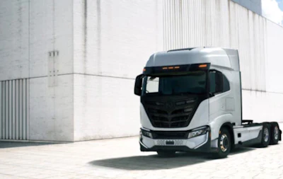 Proterra entered an agreement with Nikola last year to supply batteries for their all-electric Tre BEV and hydrogen fuel cell Tre FCEV.