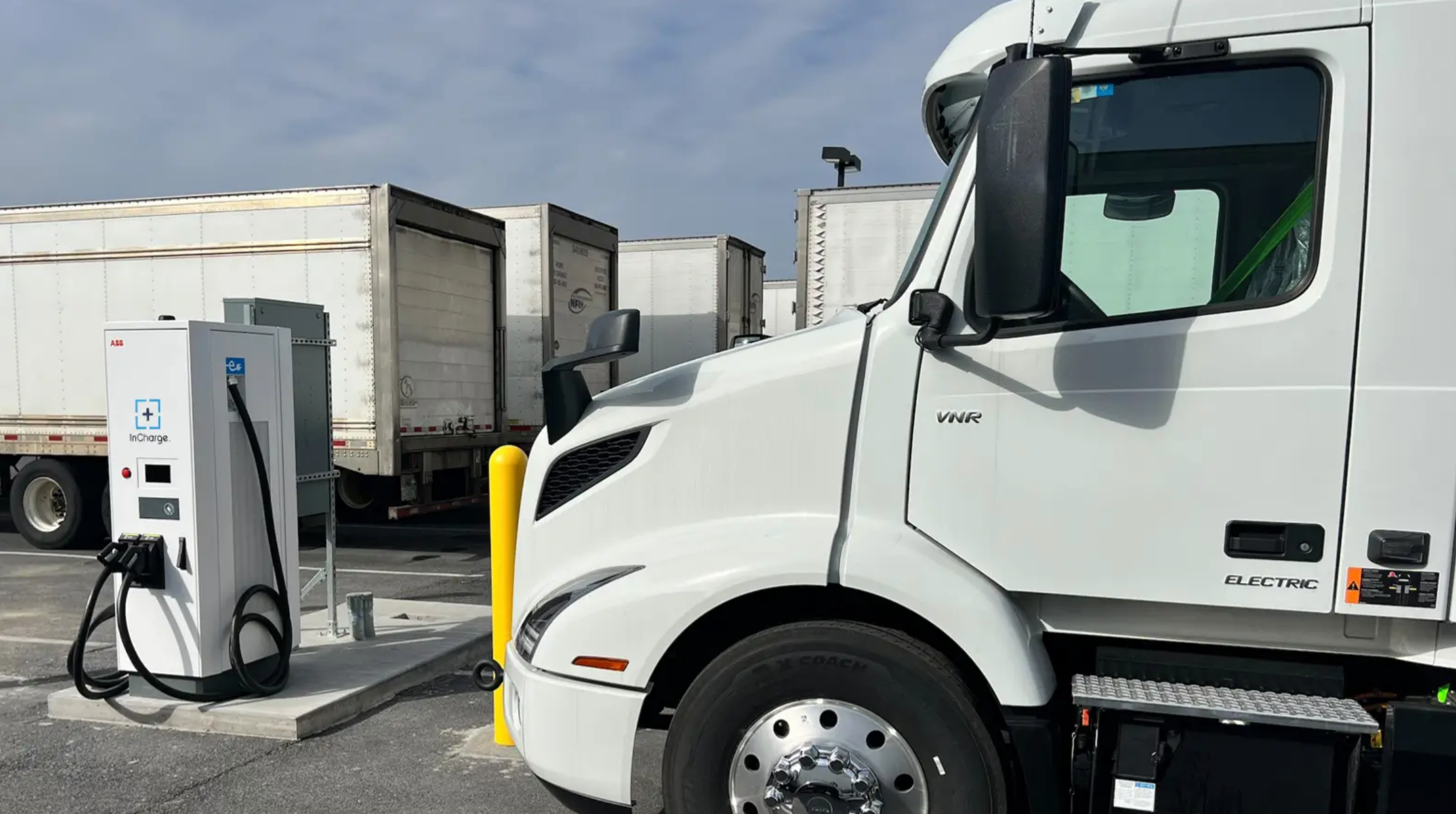Volvo VNR Electric at charging station