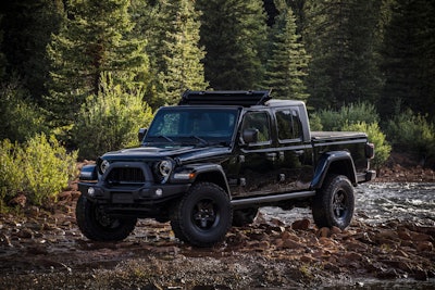 For 2024, Jeep Gladiator exterior features include a new seven-slot grille, windshield-integrated trail-ready stealth antenna and seven all-new wheel designs.