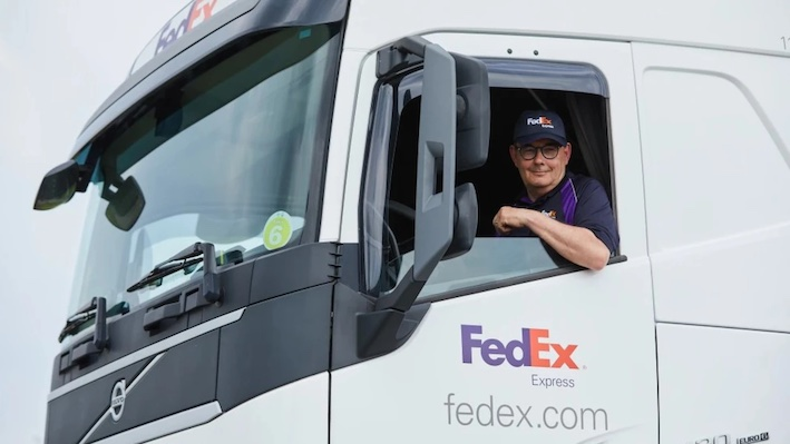 FedEx renewable diesel cabover