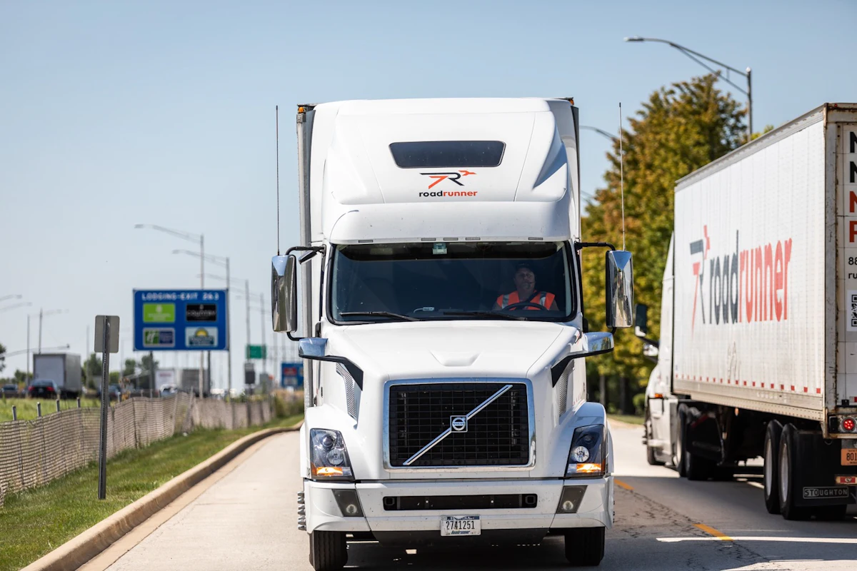 Technology backs Roadrunner's new guaranteed on-time delivery offering to ensure safety standards - Vimarsana News