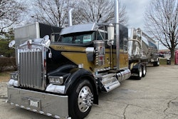John McCormick's 2021 Kenworth W900L