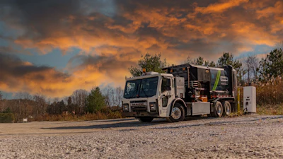 Mack LR Electric tractor