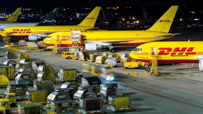 DHL announced earlier this year plans to invest $192 million in an expansion project at its Americas global hub based at the Cincinnati/Northern Kentucky International Airport (CVG). The investment supports the company’s growing aviation fleet with a 305,000- square-foot, state-of-the-art aviation maintenance facility with additional space for aircraft components storage, offices, three maintenance parking gates, and eight new aircraft gates.
