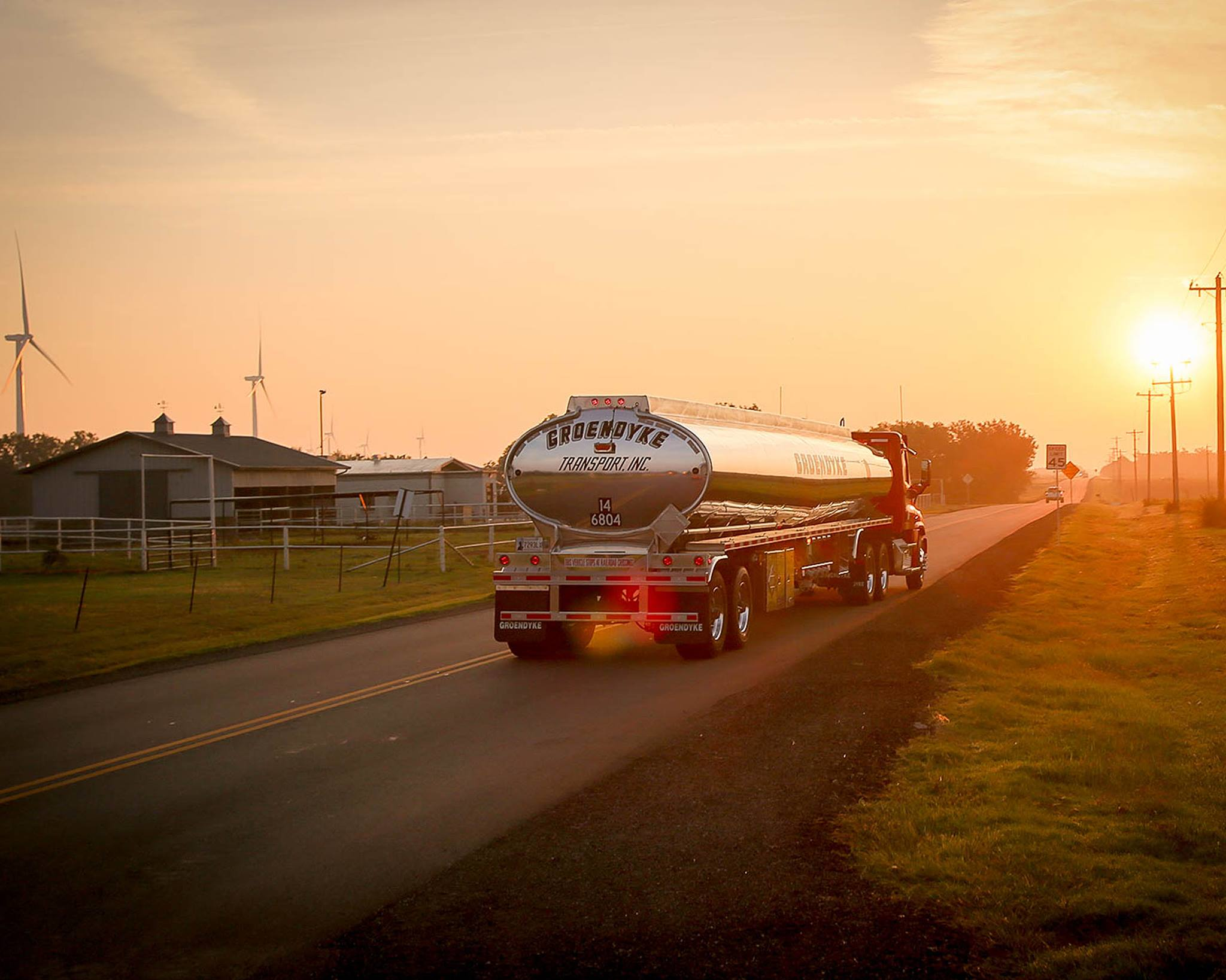Groendyke tanker truck