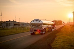 Groendyke tanker truck