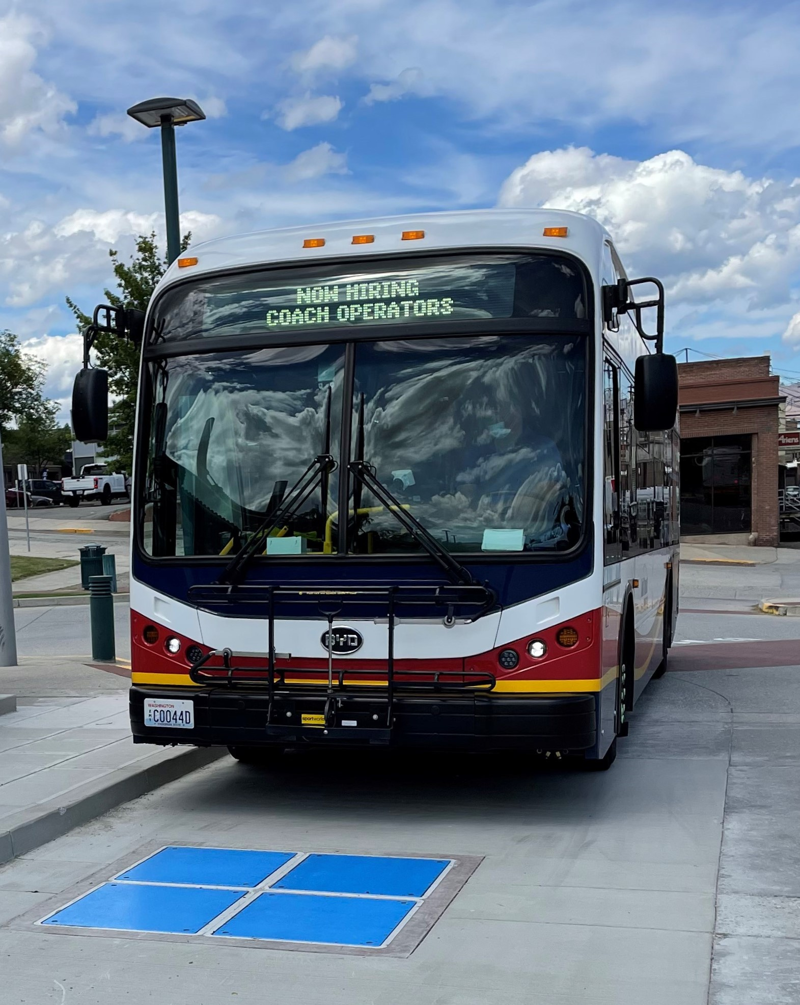 A bus with a ground assembly for wireless charging