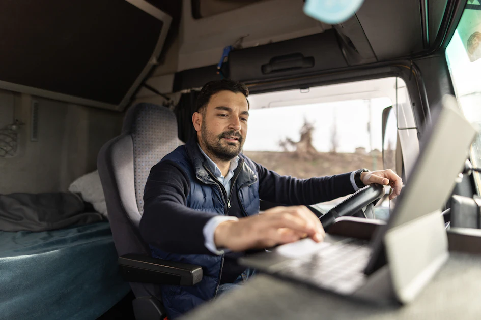 Using A Driver How to increase driver efficiency with technology | Commercial Carrier ...